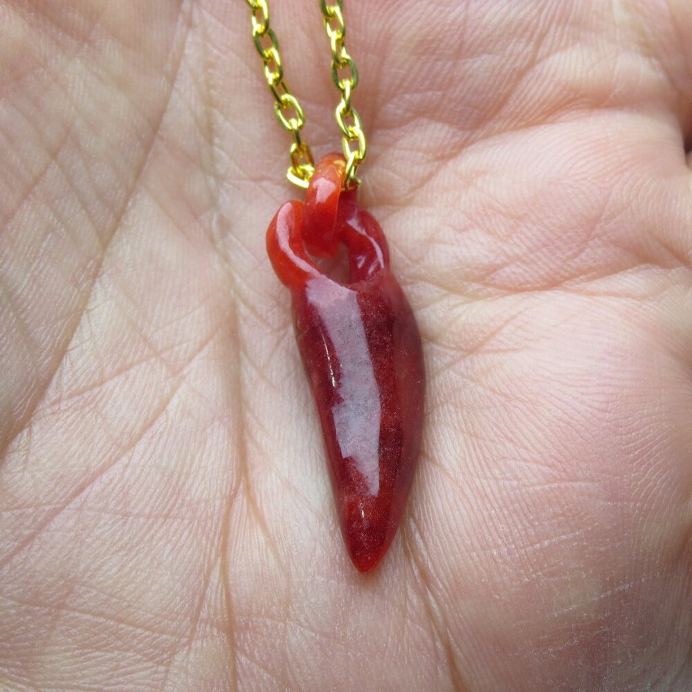 14K Jade Pendant With Necklace